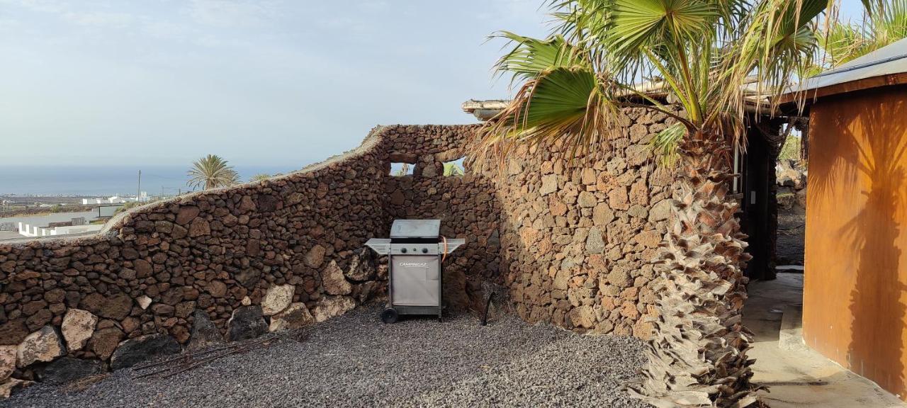 Gemuetliche Holzjurte La Asomada Lanzarote Lägenhet Tías Exteriör bild