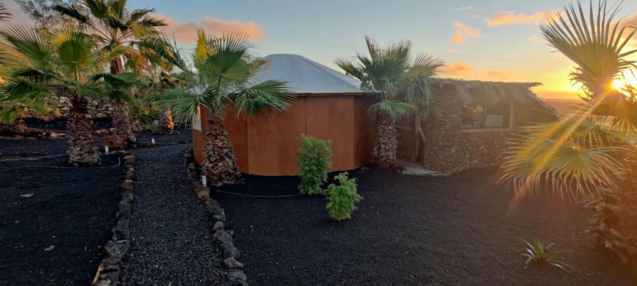 Gemuetliche Holzjurte La Asomada Lanzarote Lägenhet Tías Exteriör bild